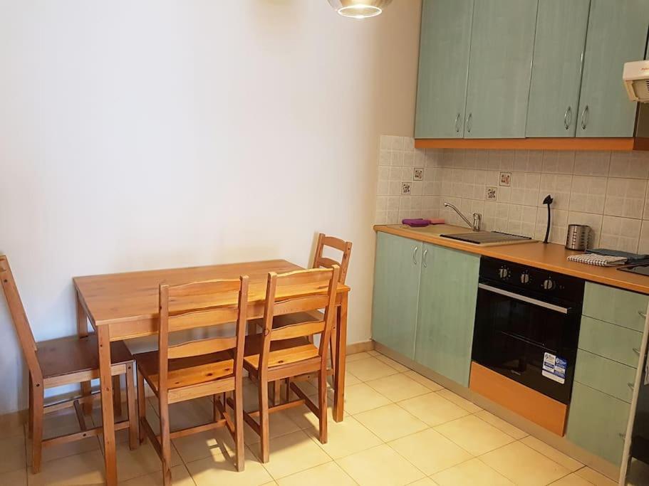 Athens Campus Renovated Studio Apartment @ Ilisia ภายนอก รูปภาพ